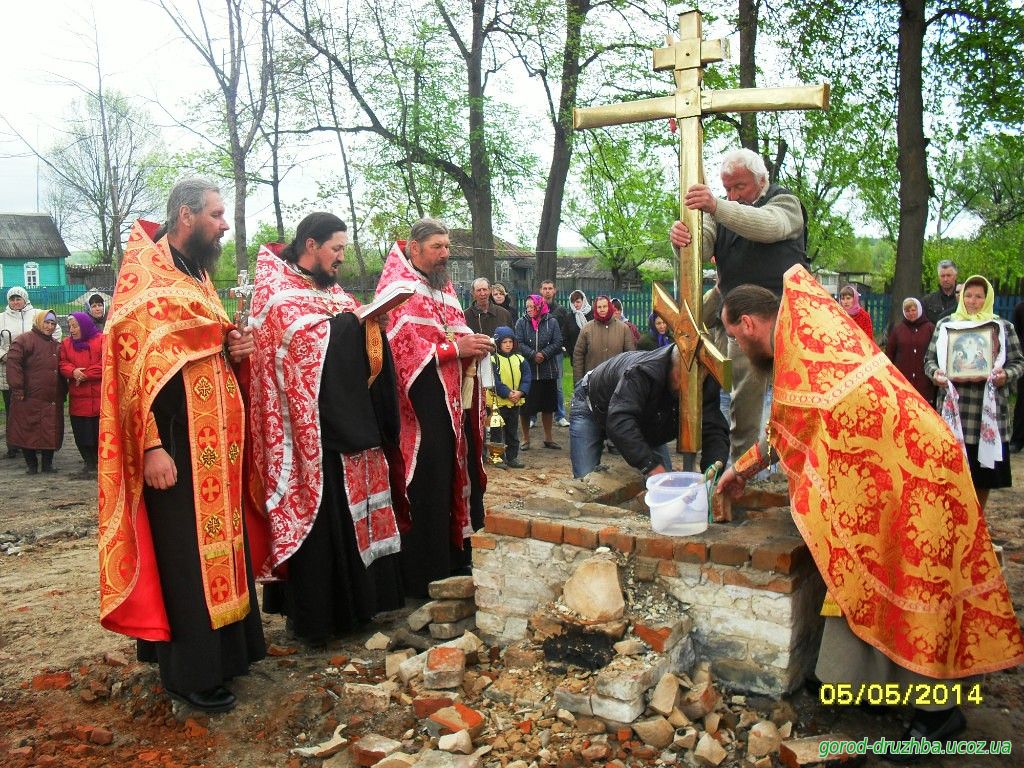 В Чуйковке проведен ритуал освящения места под церьковь
