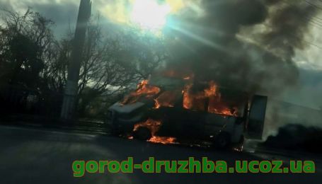 У Криму водій підпалив на ходу маршрутку разом із пасажирами